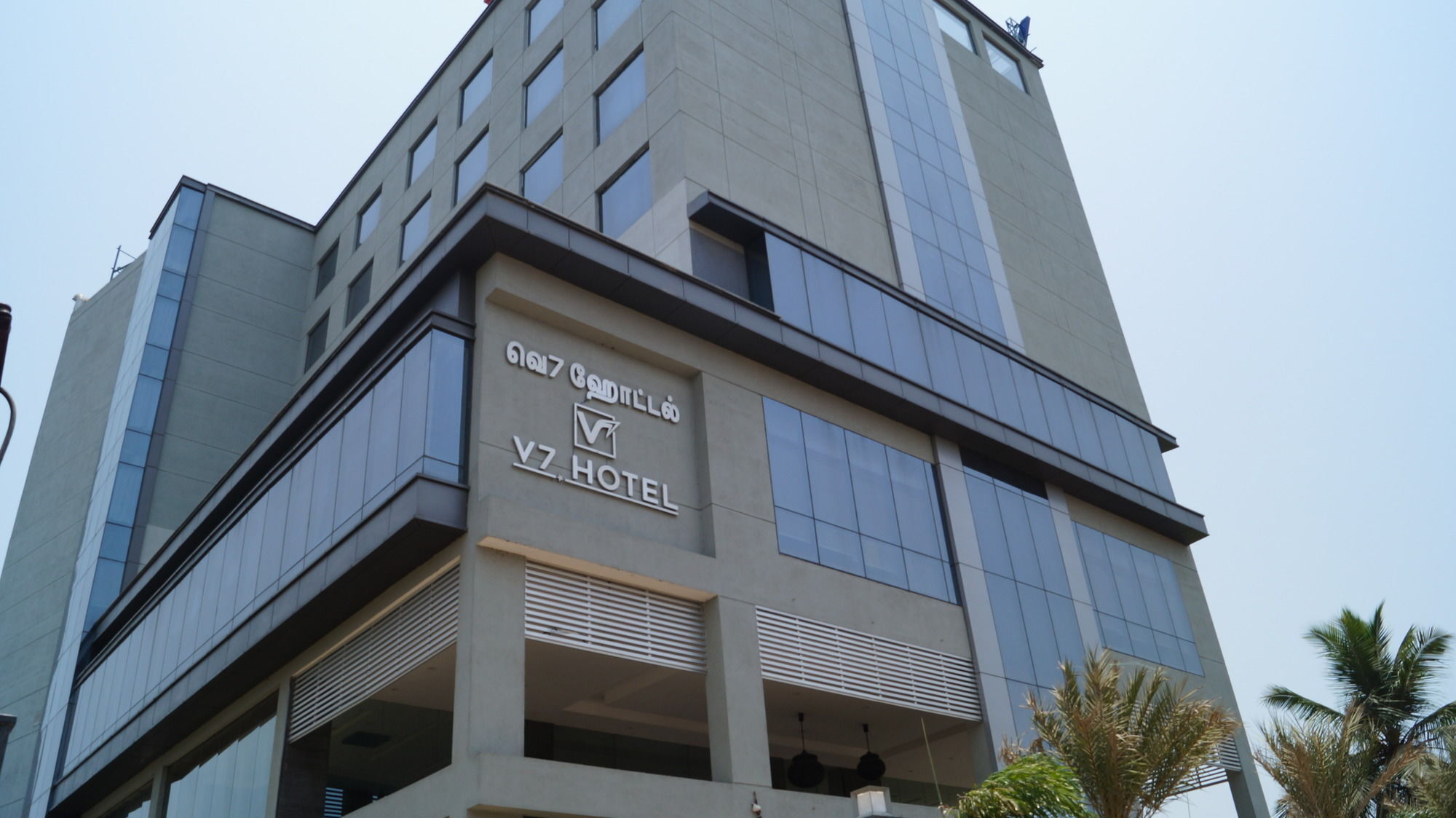 V7 Hotel Chennai Exterior photo